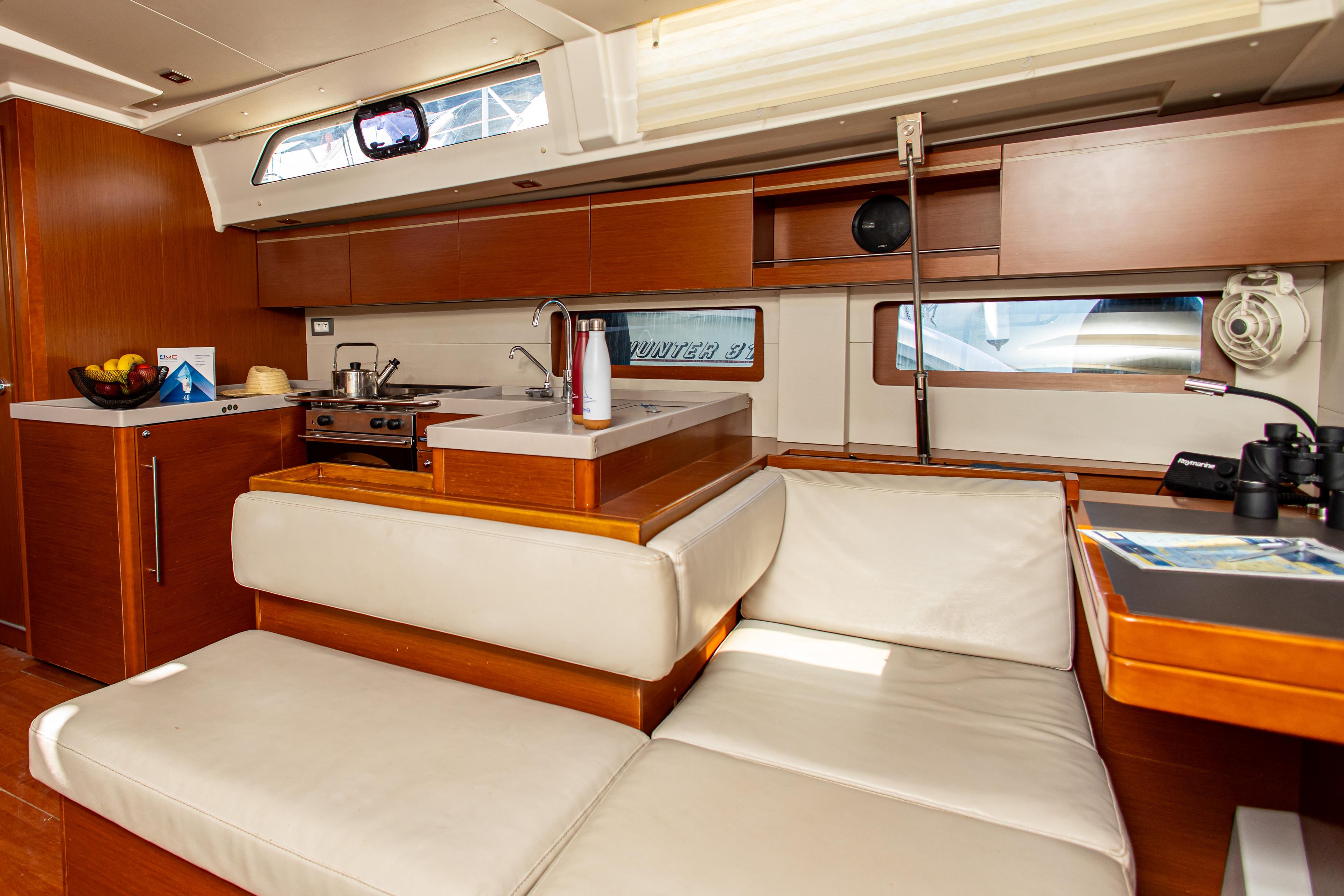 Oceanis 51.1 - 5 + 1 cab., picture 15