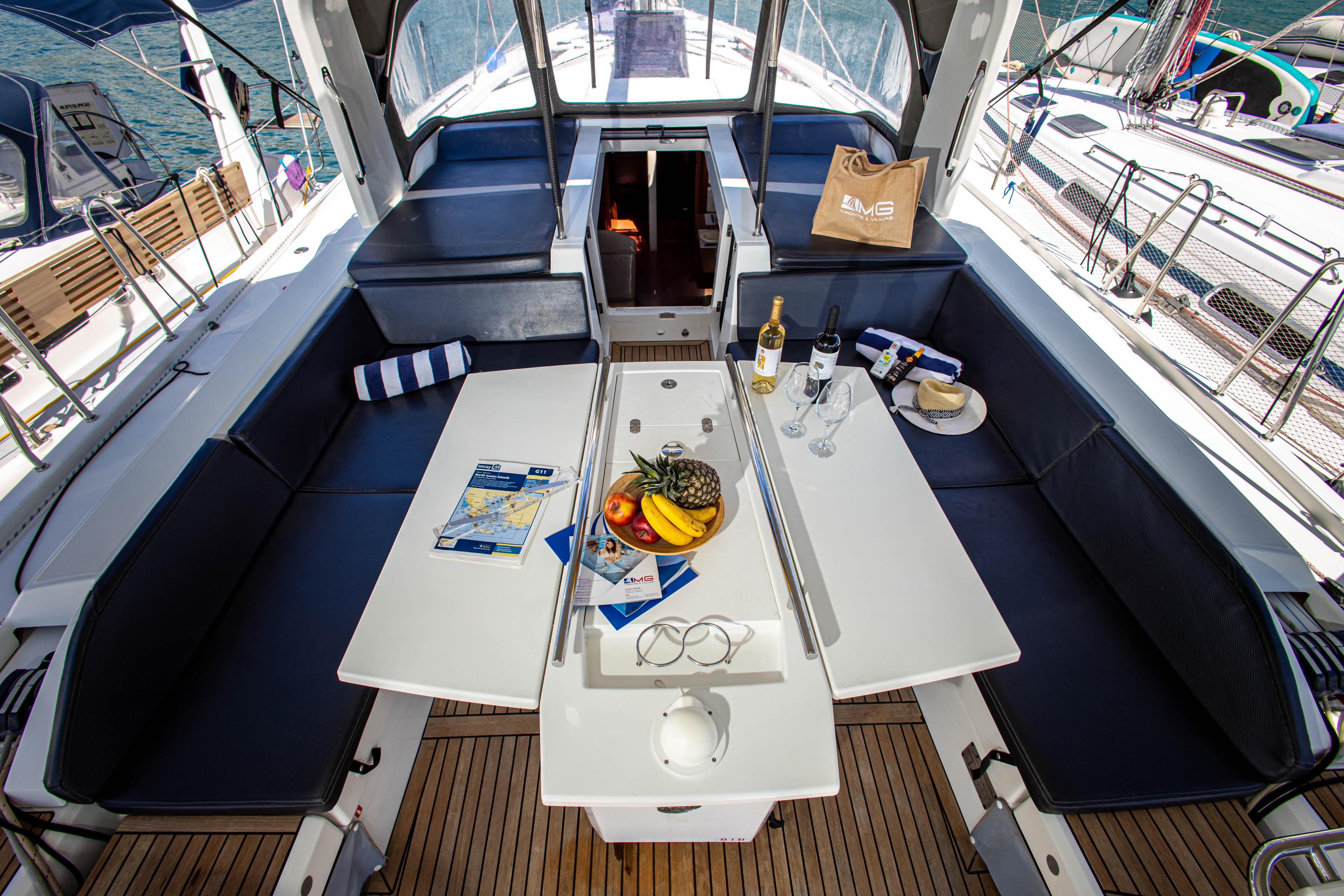 Oceanis 51.1 - 5 + 1 cab., picture 5