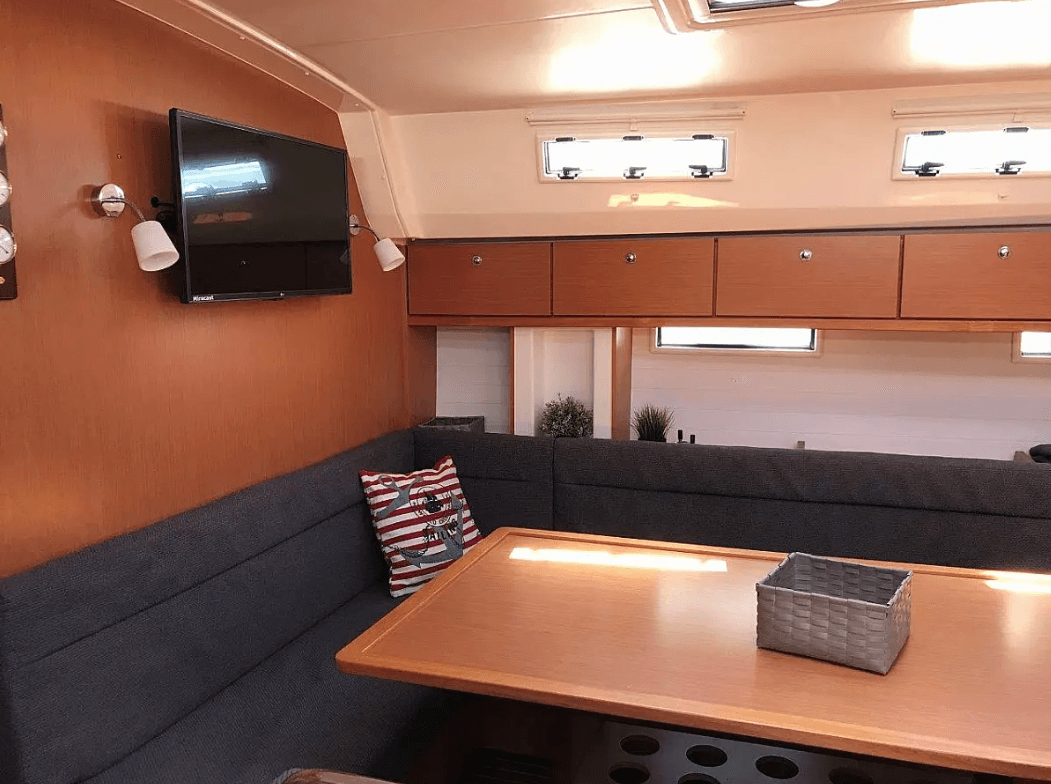 Bavaria Cruiser 50, picture 7