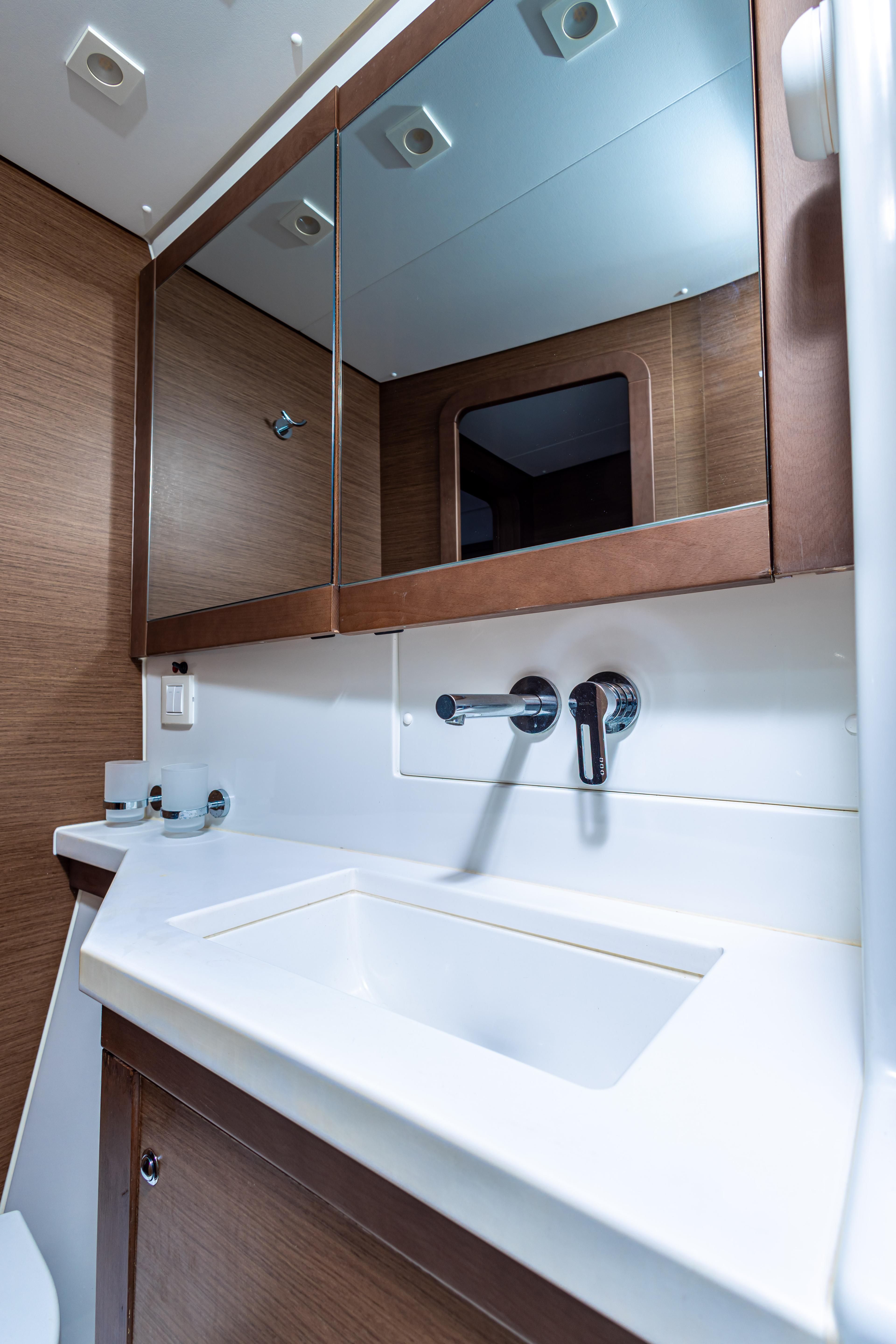 Lagoon 450 F - 4 + 2 cab., picture 40