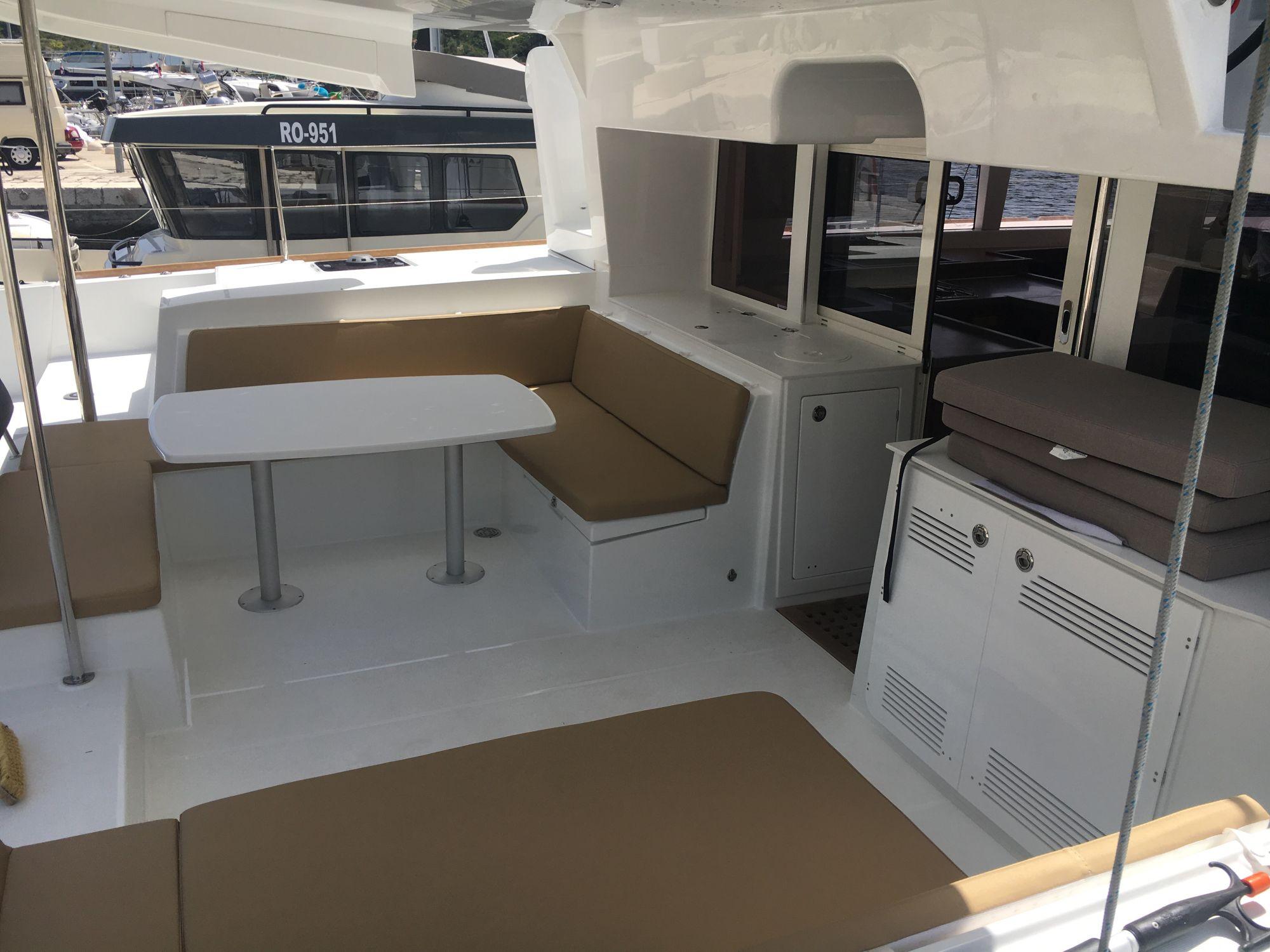 Lagoon 450 F - 4 + 2 cab., picture 8