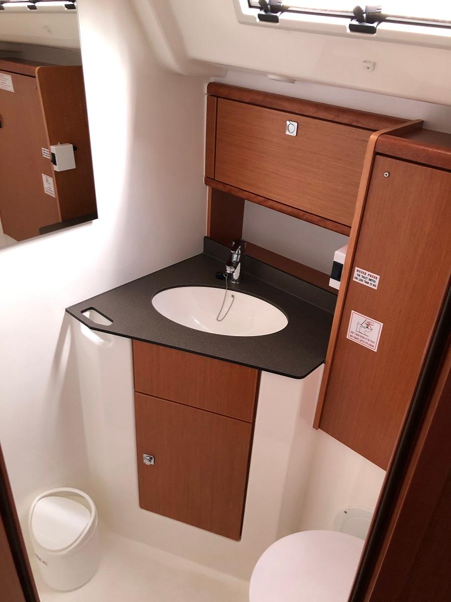 Bavaria Cruiser 51, picture 30