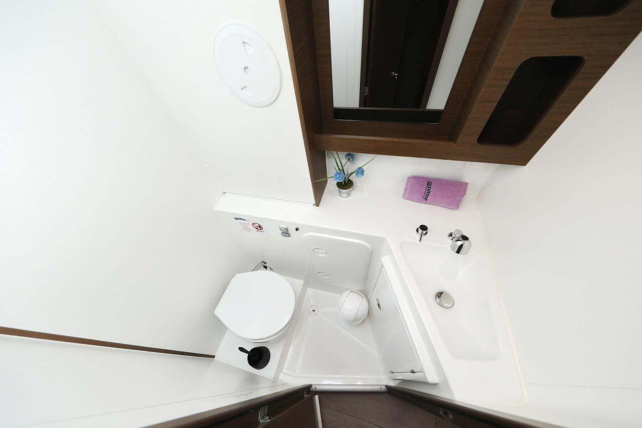 Lagoon 42 - 4 + 2 cab., picture 21