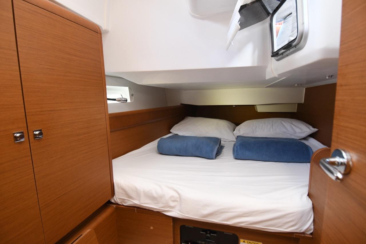 Sun Odyssey 419 - 3 cab., picture 11