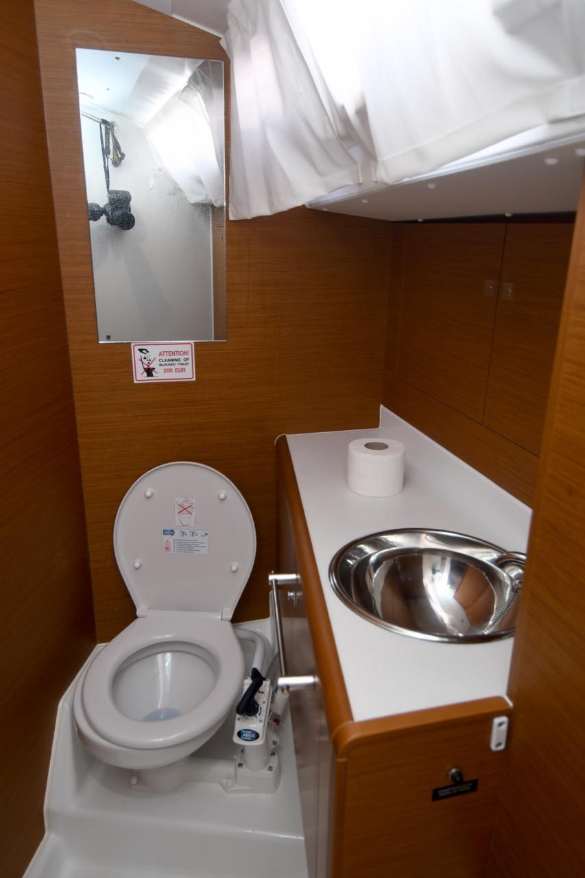 Sun Odyssey 419 - 3 cab., picture 13