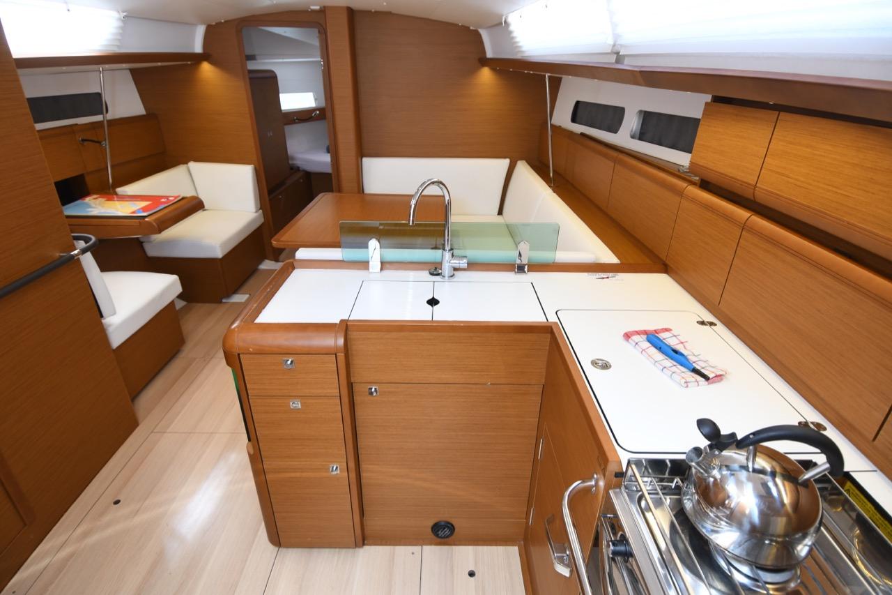 Sun Odyssey 419 - 3 cab., picture 7