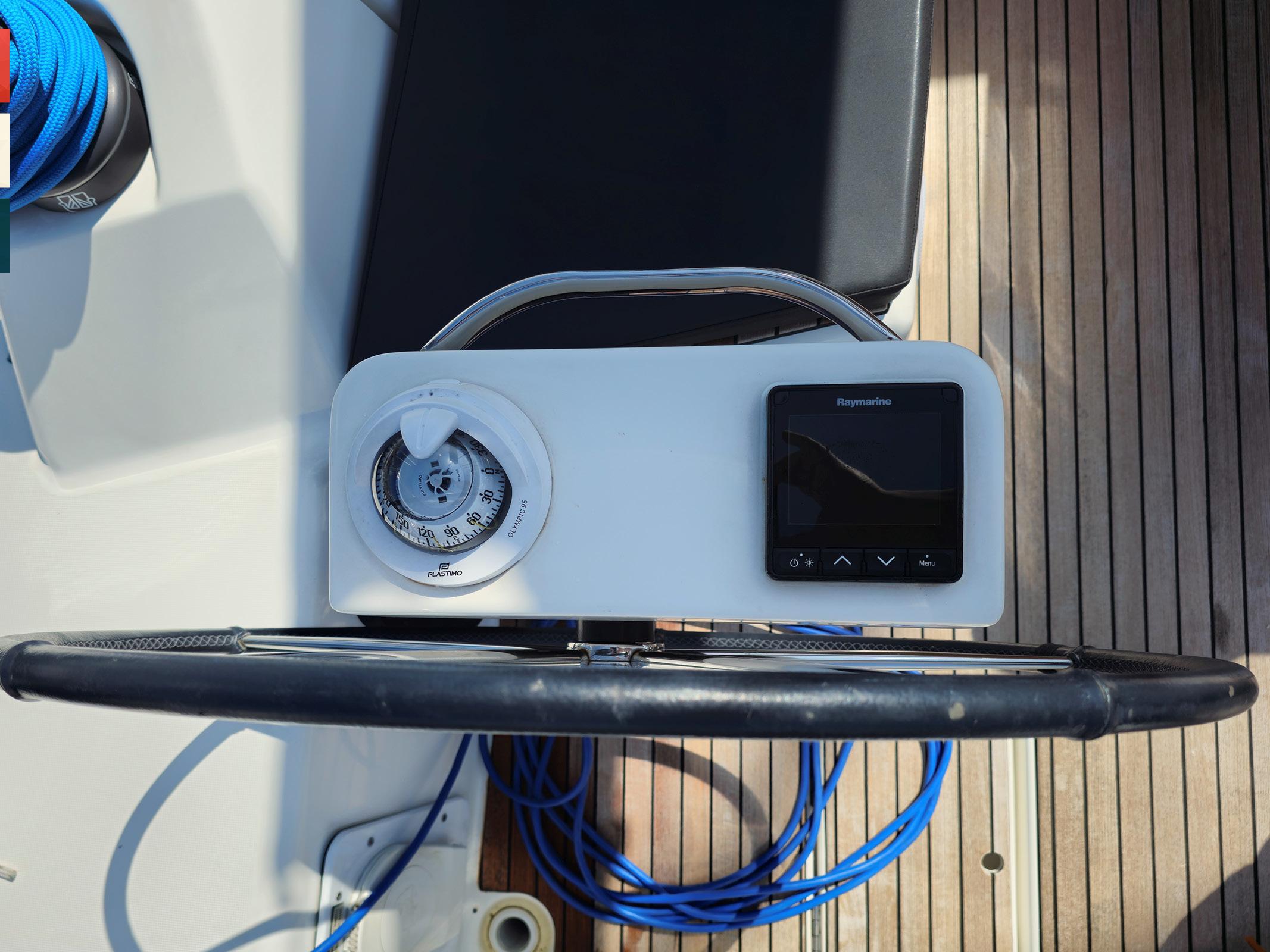 Dufour 430 GL, picture 6