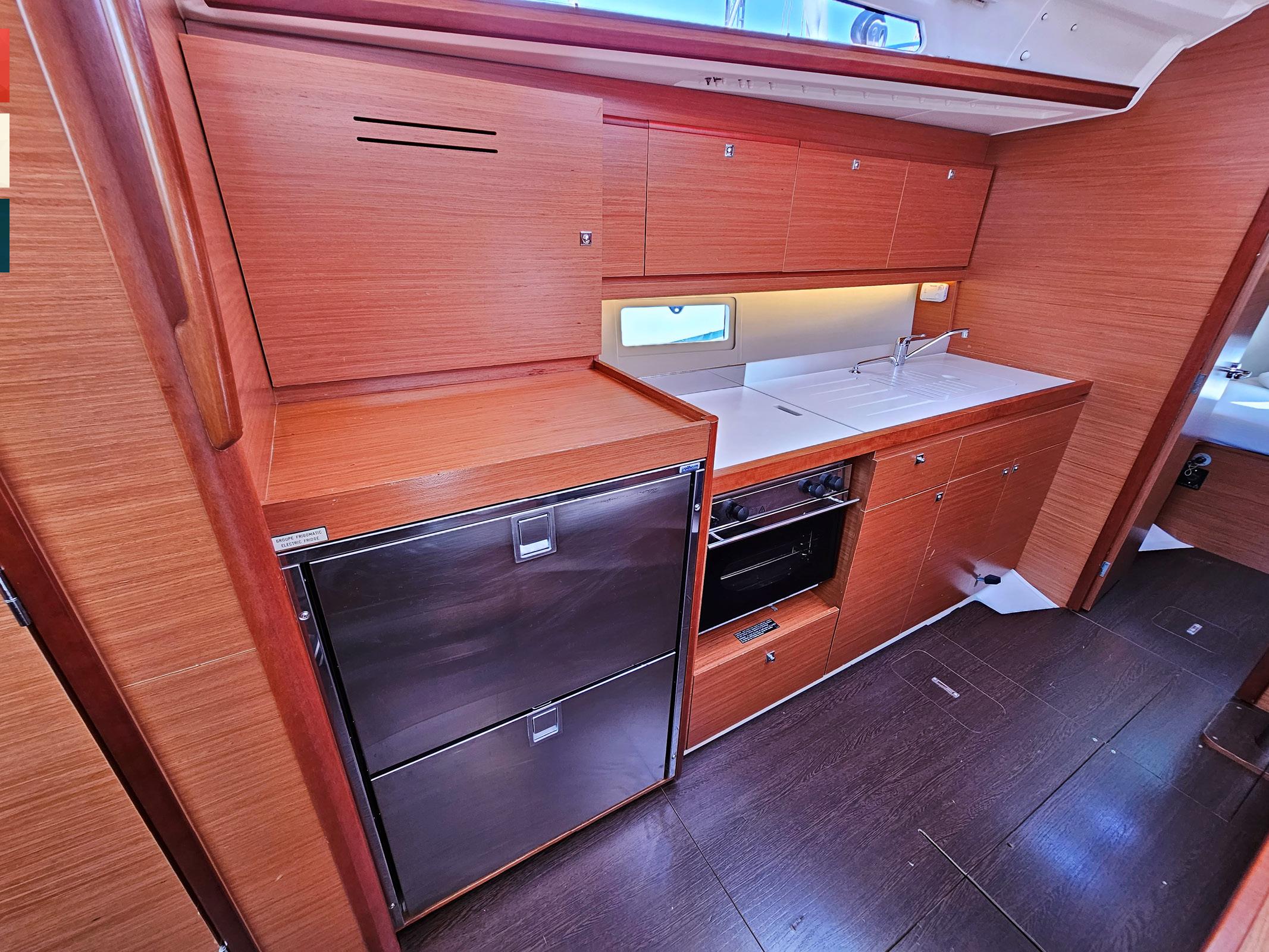 Dufour 390 GL, picture 18