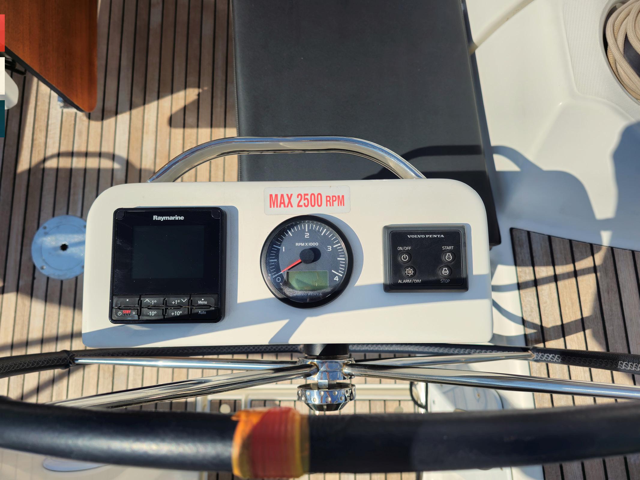 Dufour 360 GL, picture 4