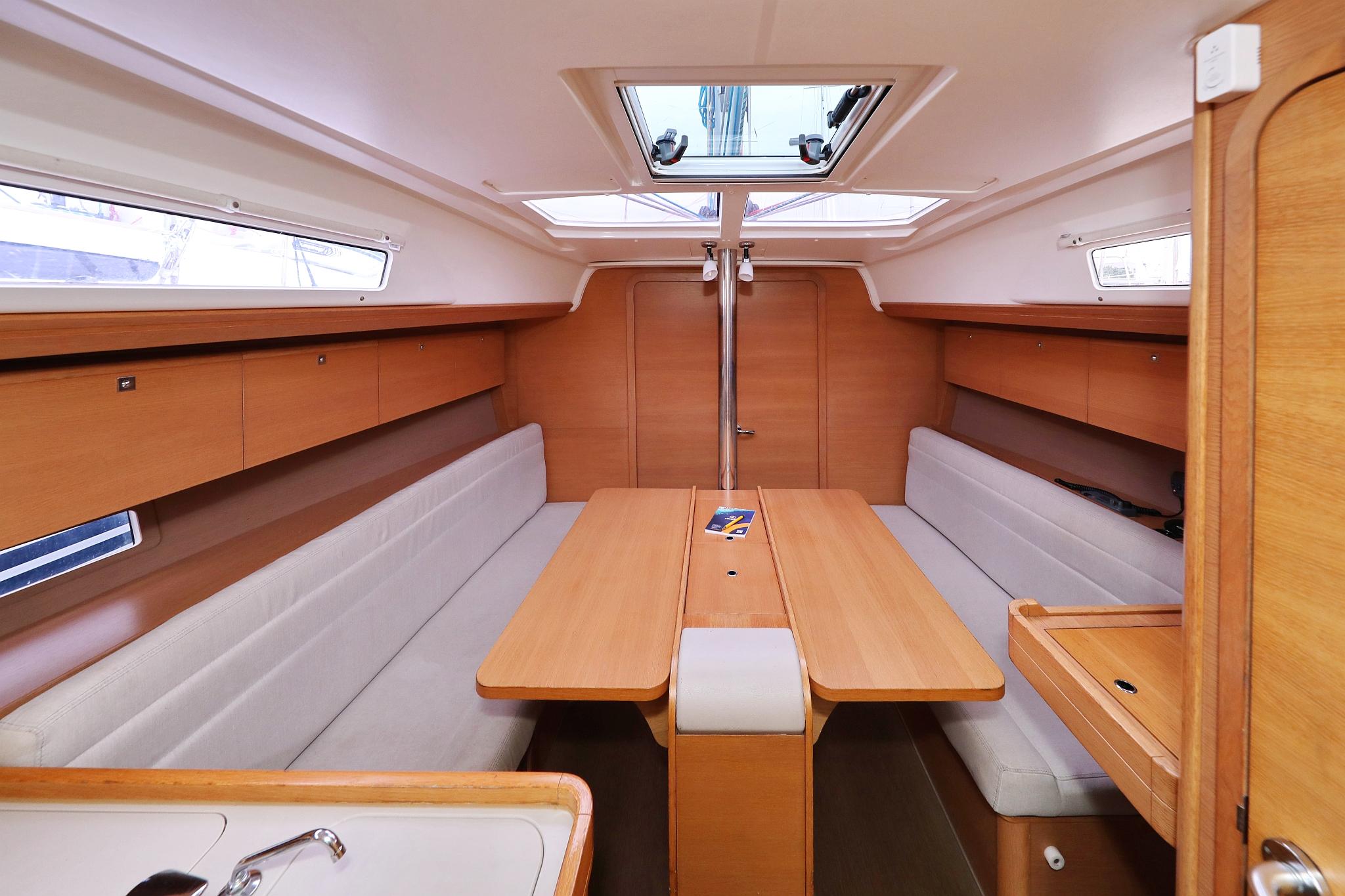 Dufour 350 GL, picture 17