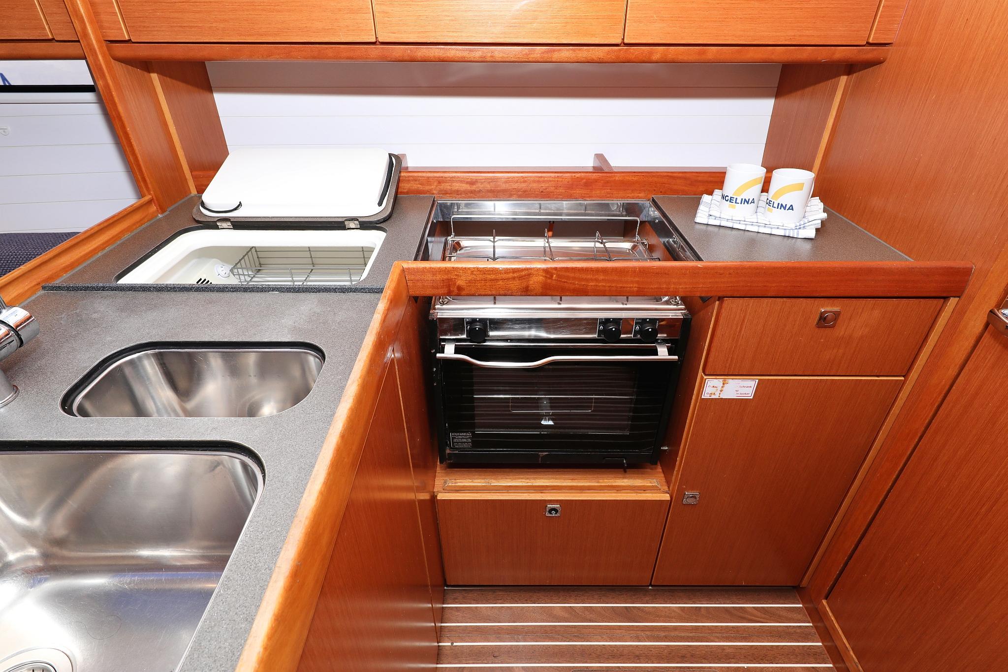 Bavaria Cruiser 37 - 3 cab., picture 38