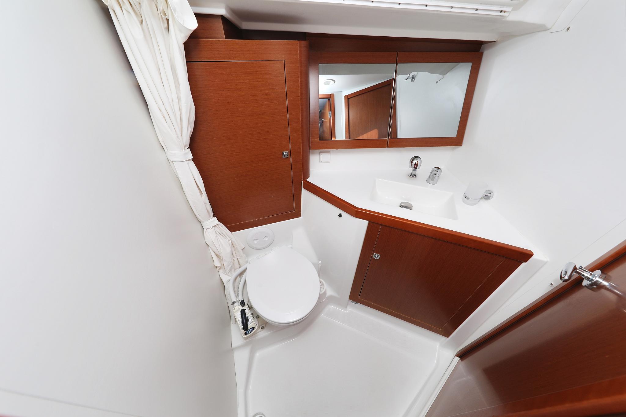 Oceanis 45 - 4 cab., picture 35