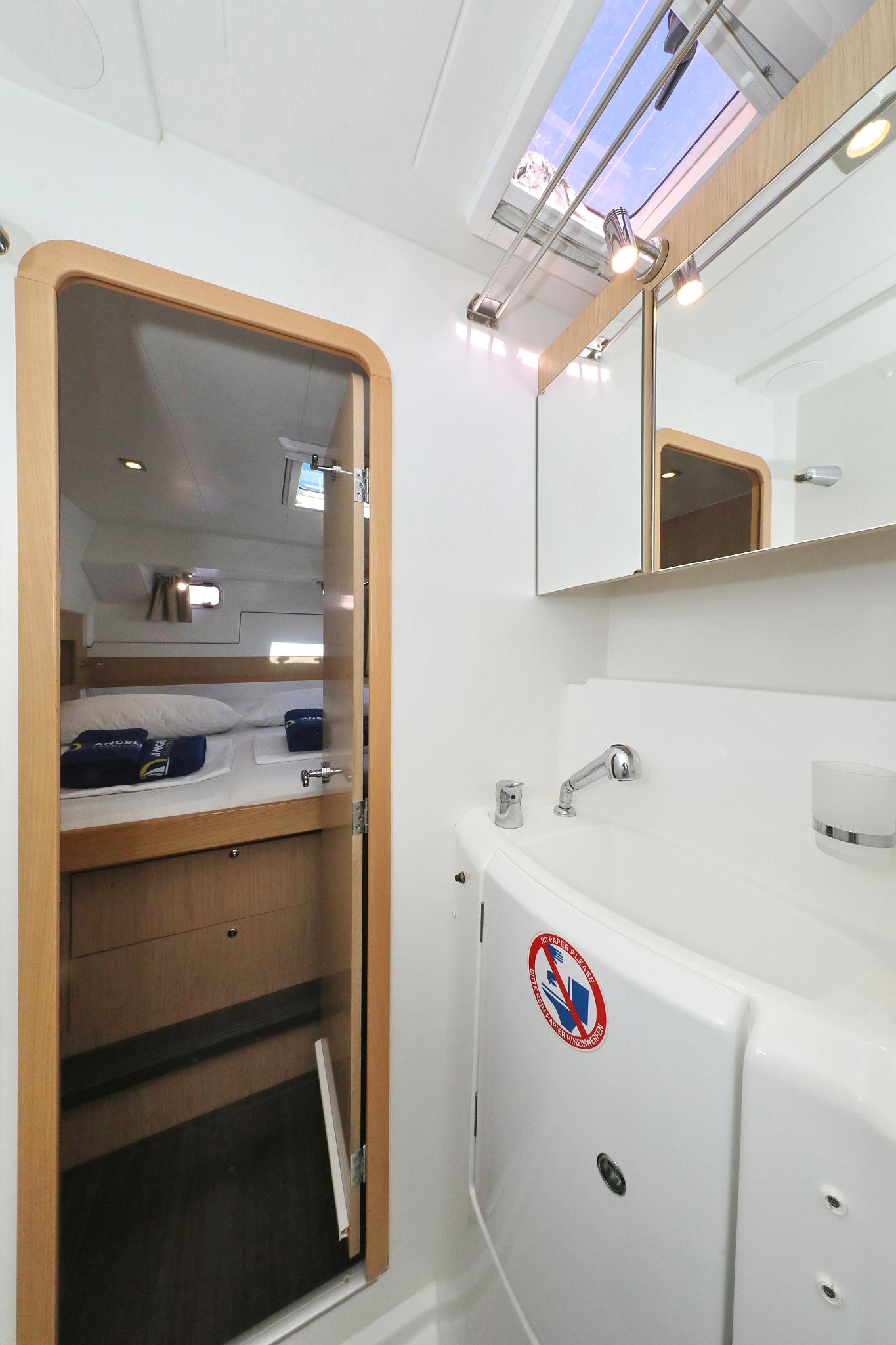 Lagoon 400 S2 - 4 + 2 cab. - Maja V, picture 32