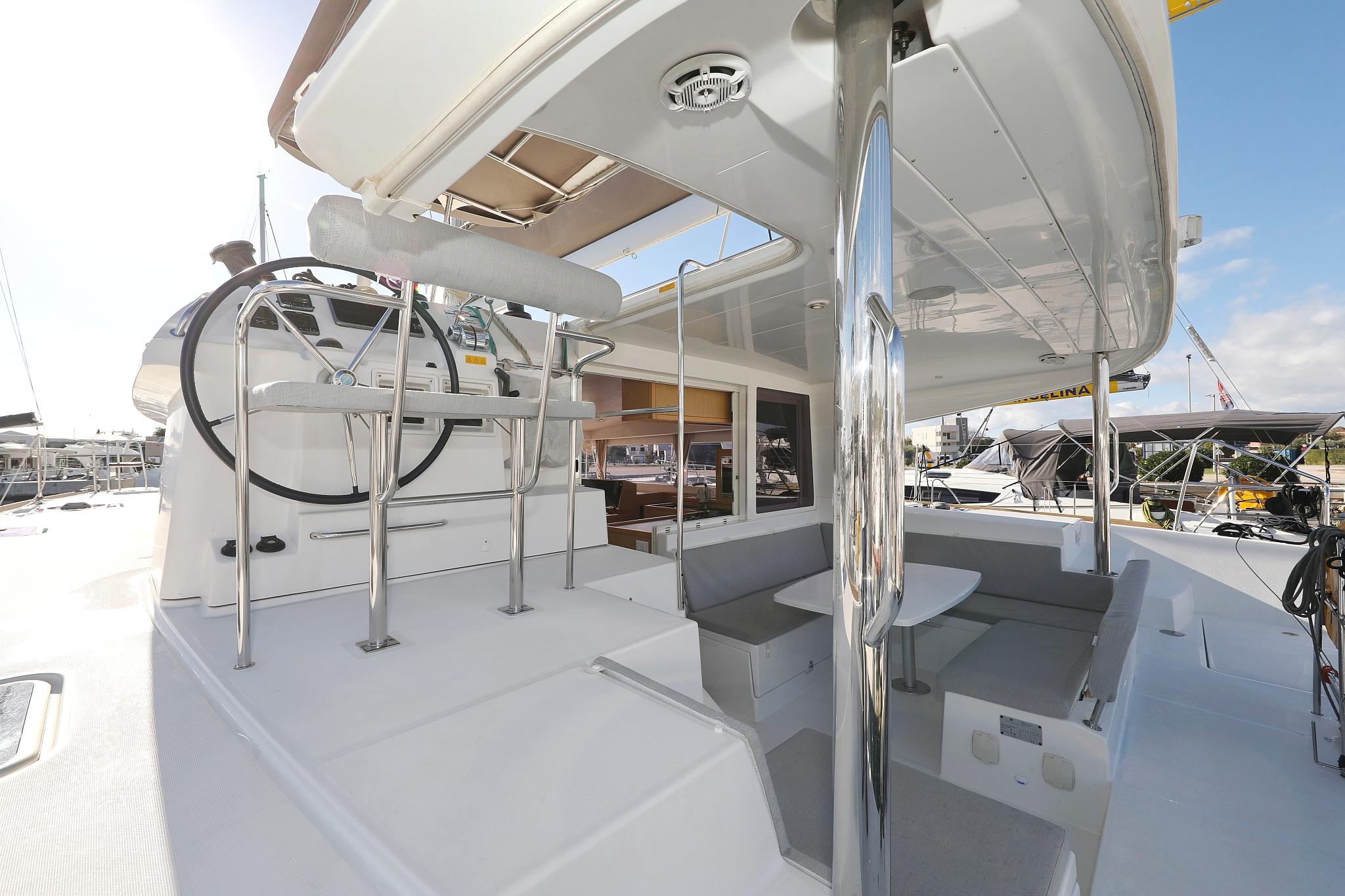 Lagoon 400 S2 - 4 + 2 cab. - Maja V, picture 4