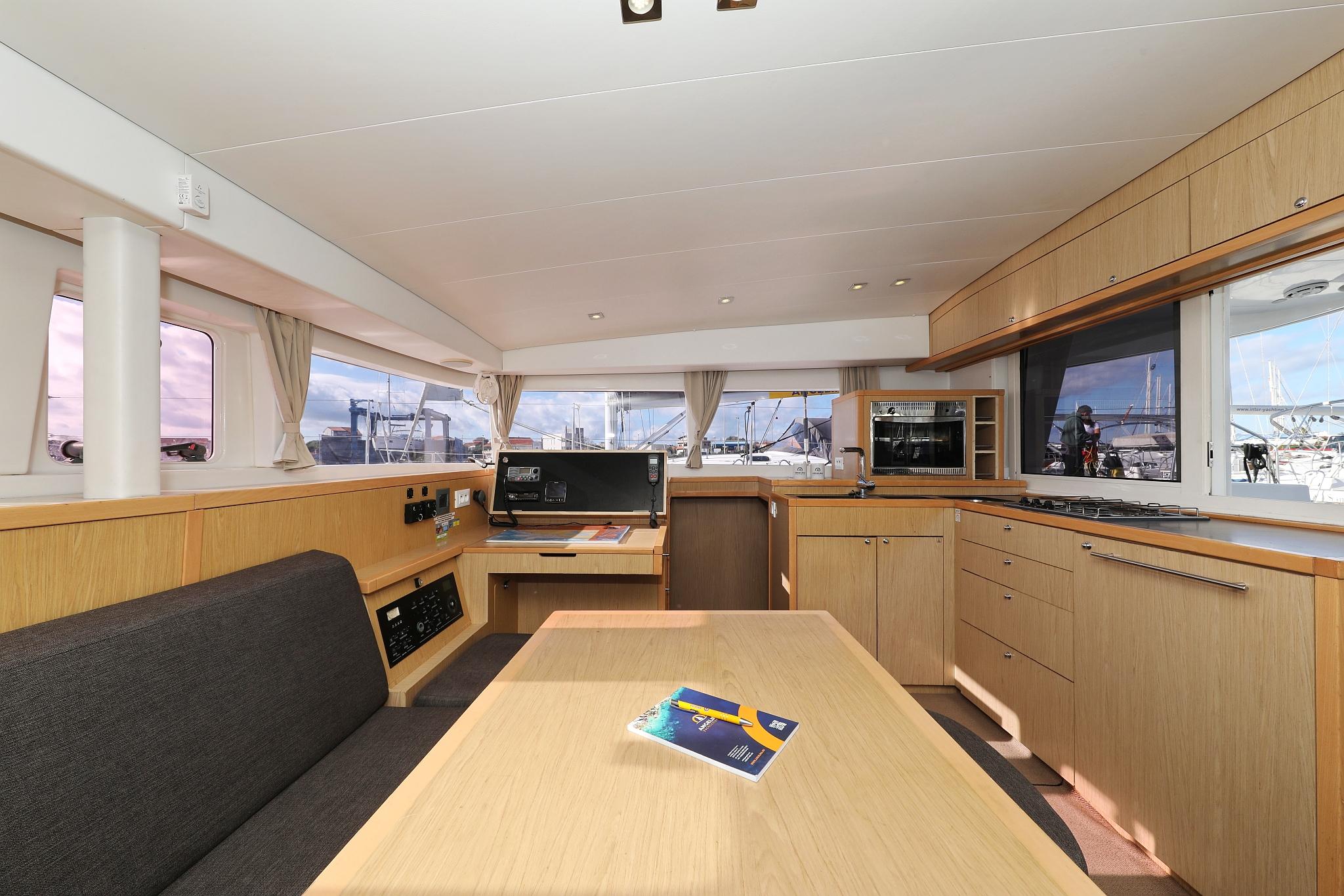 Lagoon 400 S2 - 4 + 2 cab. - Maja V, picture 16