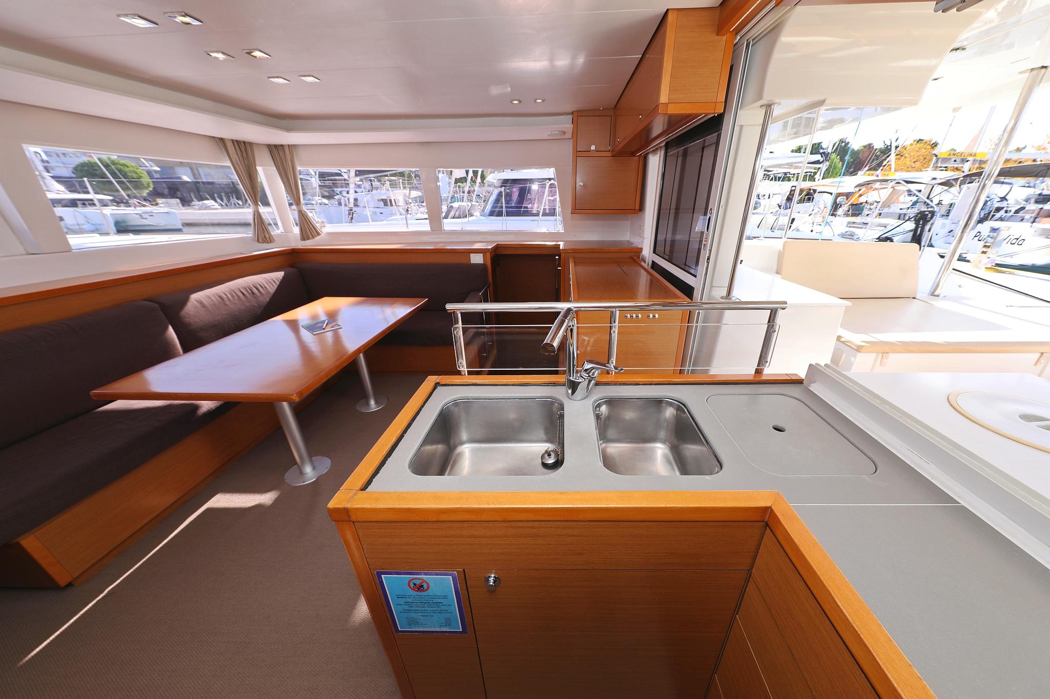 Lagoon 450 - 4 + 2 cab. - Dorka V, picture 20