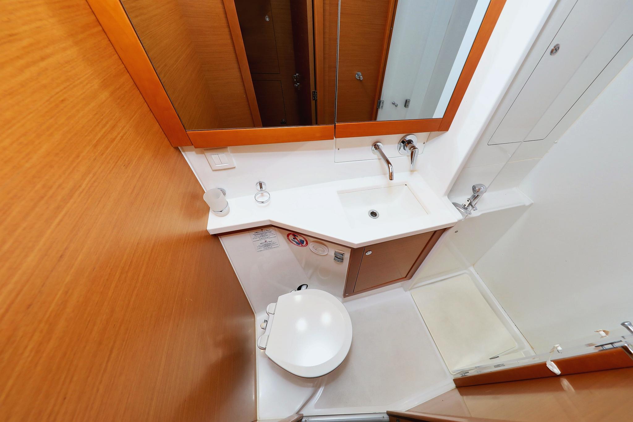 Lagoon 450 - 4 + 2 cab. - Simply The Best, picture 33