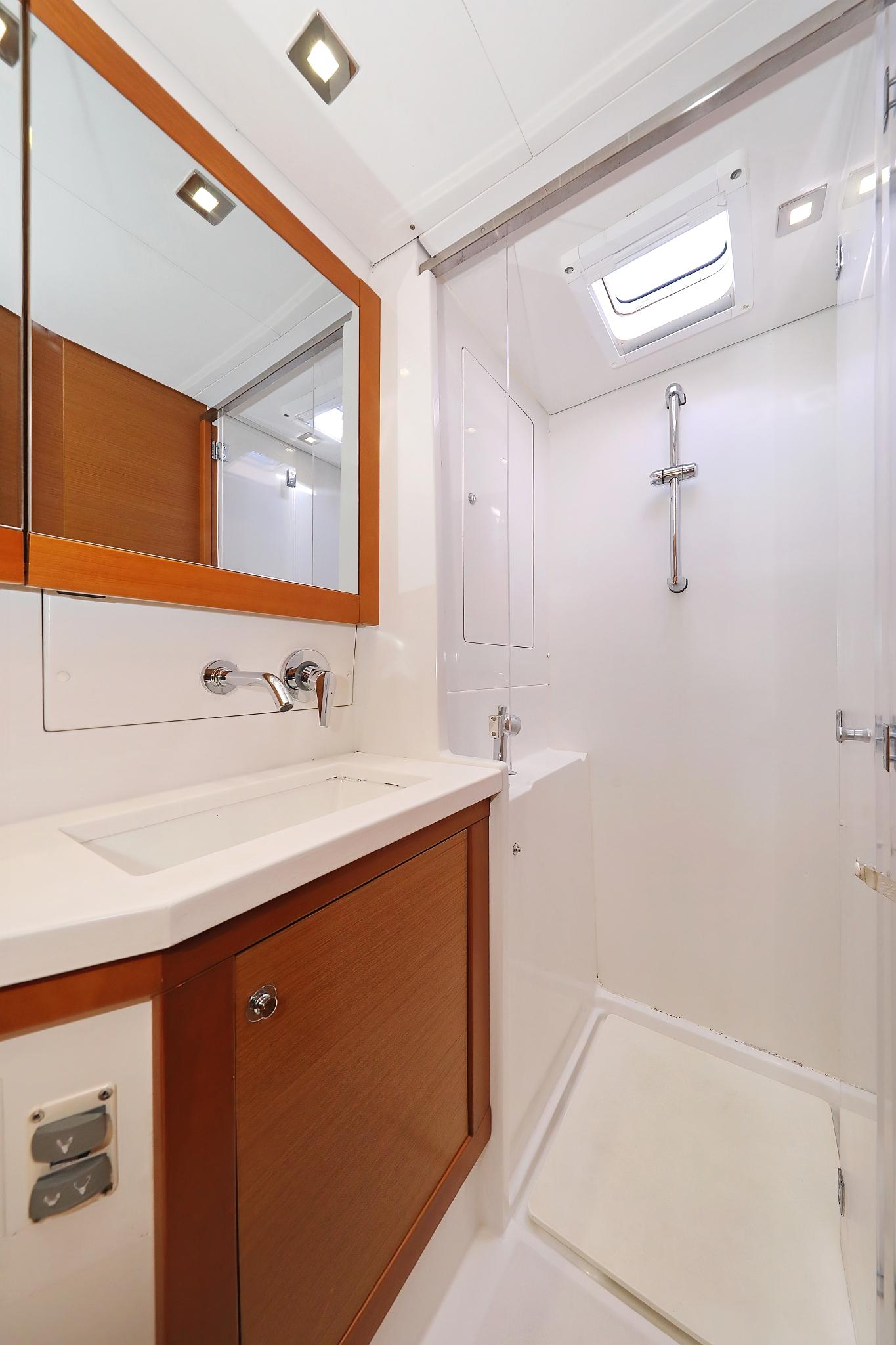 Lagoon 450 - 4 + 2 cab. - Simply The Best, picture 34