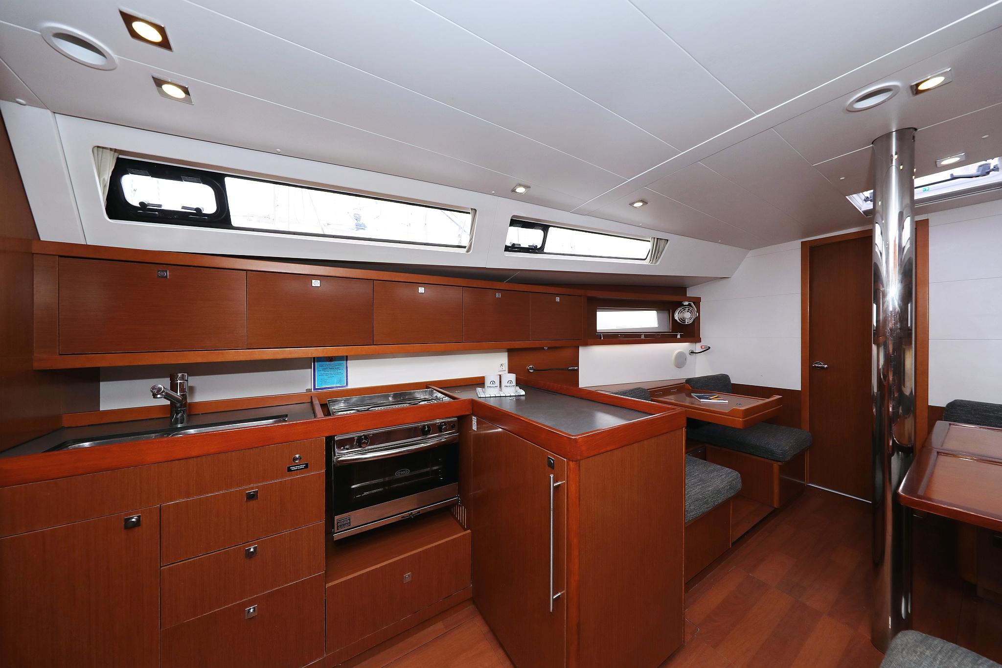 Oceanis 41, picture 17