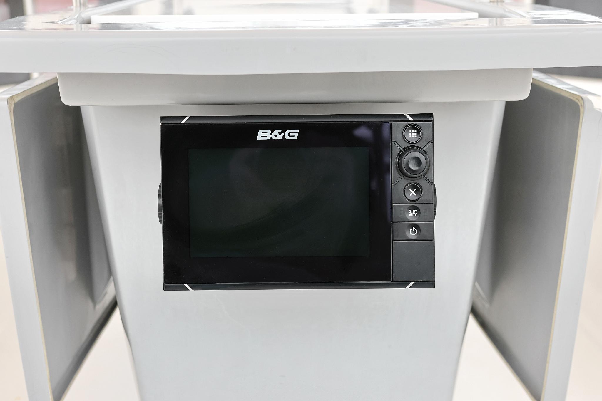 Oceanis 41, picture 47