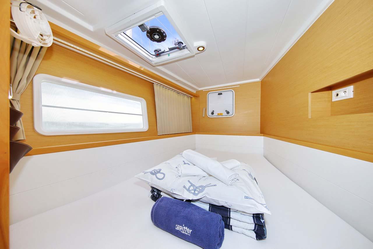 Lagoon 400 S2 - 4 + 2 cab. - Elea, picture 19