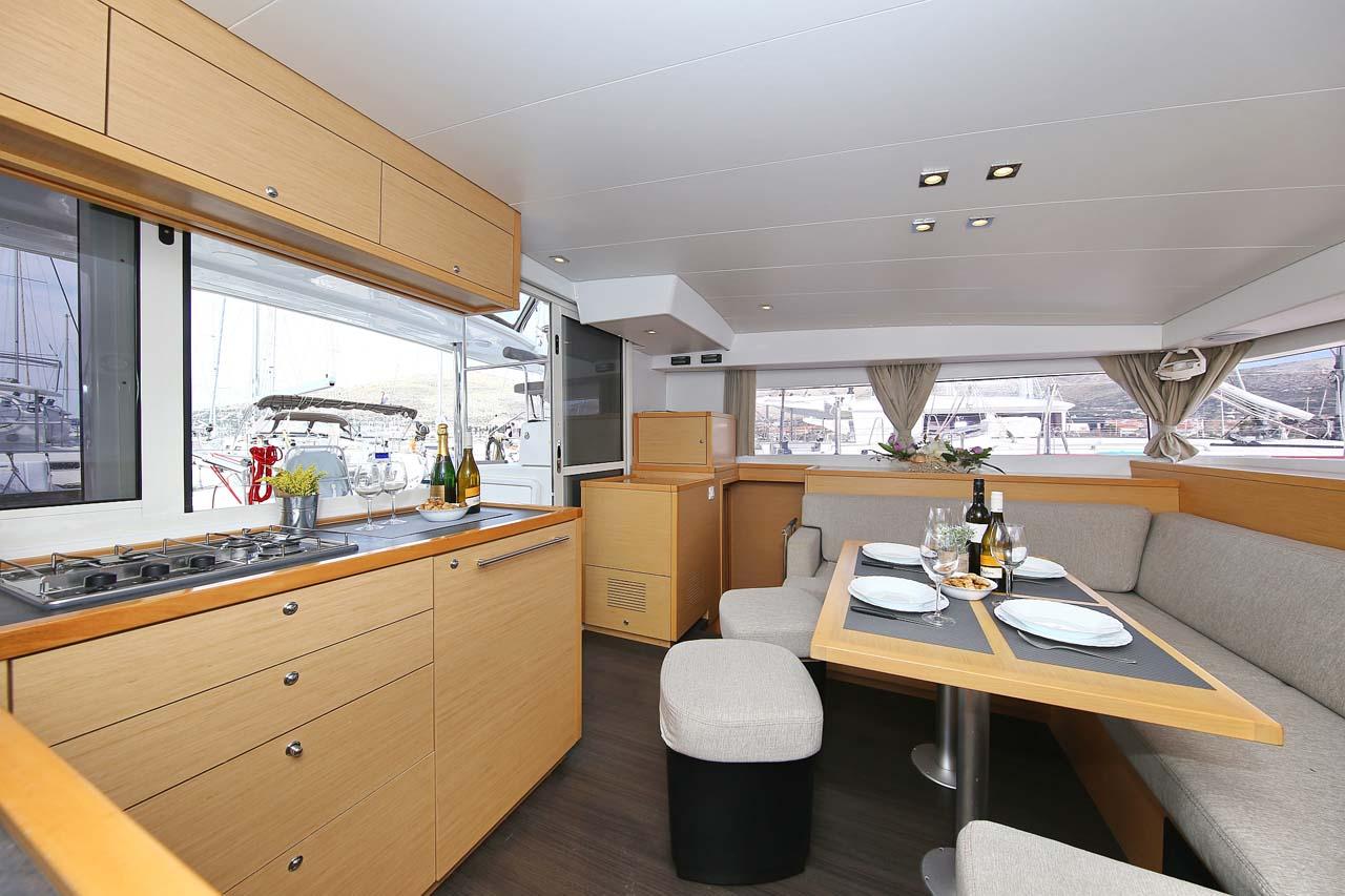 Lagoon 400 S2 - 4 + 2 cab. - Elea, picture 12