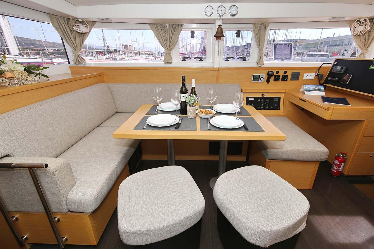 Lagoon 400 S2 - 4 + 2 cab. - Elea, picture 11