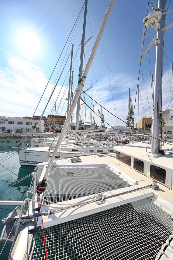 Lagoon 400 S2 - 4 + 2 cab. - Elea, picture 4