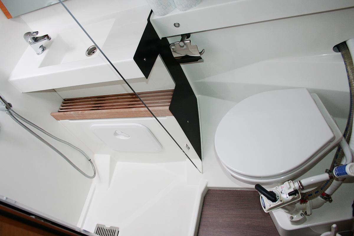 Sun Odyssey 440 - 3 cab., picture 33