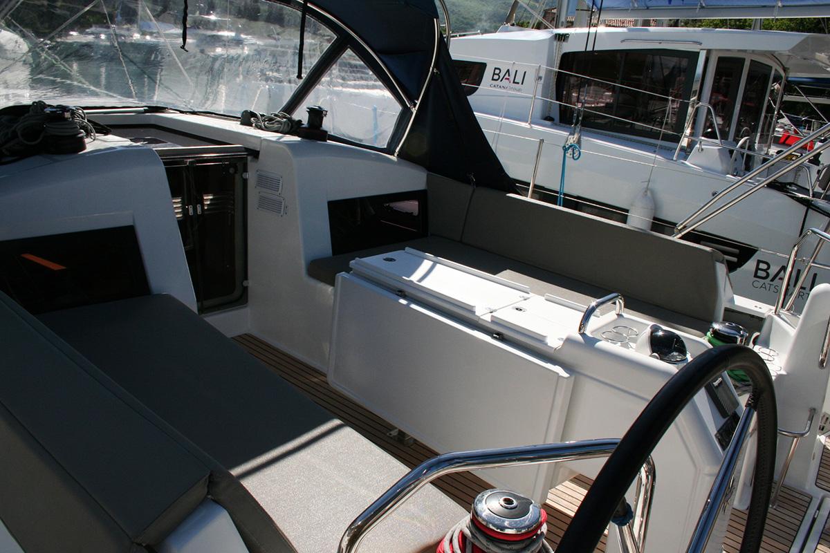 Sun Odyssey 440 - 3 cab., picture 13