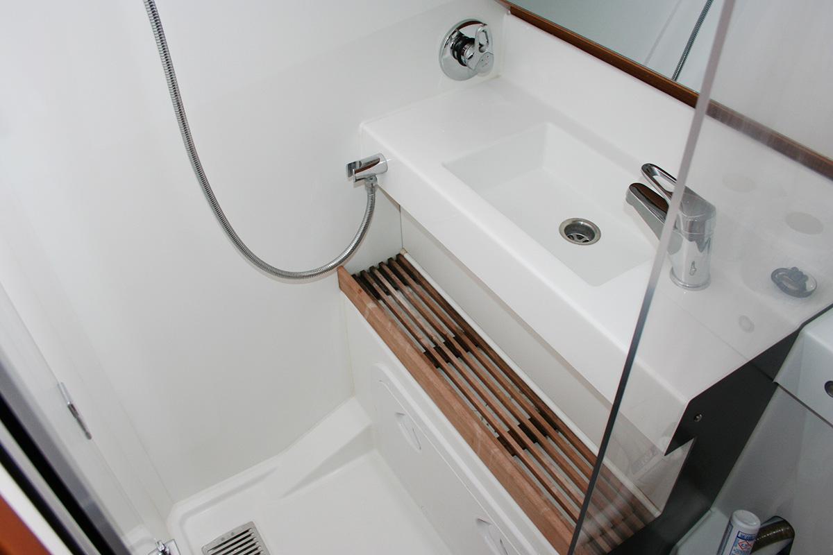 Sun Odyssey 440 - 3 cab., picture 32