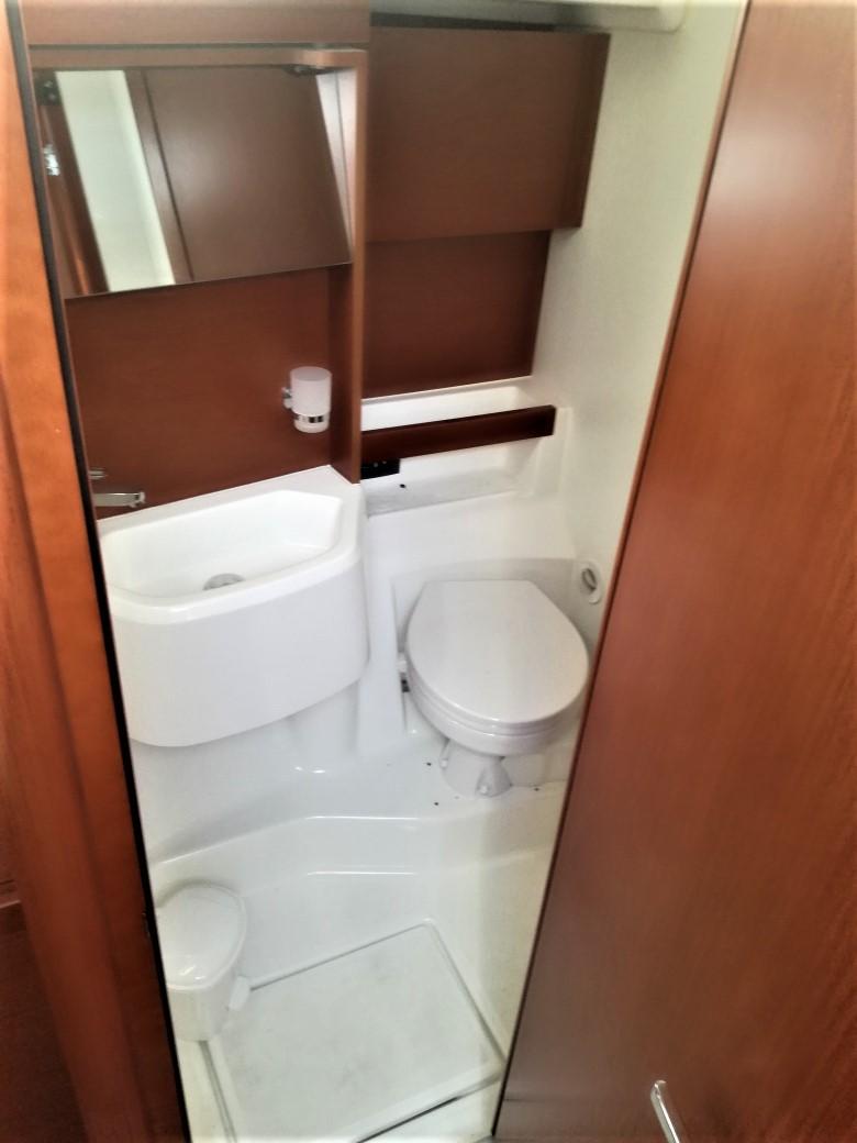 Oceanis 51.1, picture 7