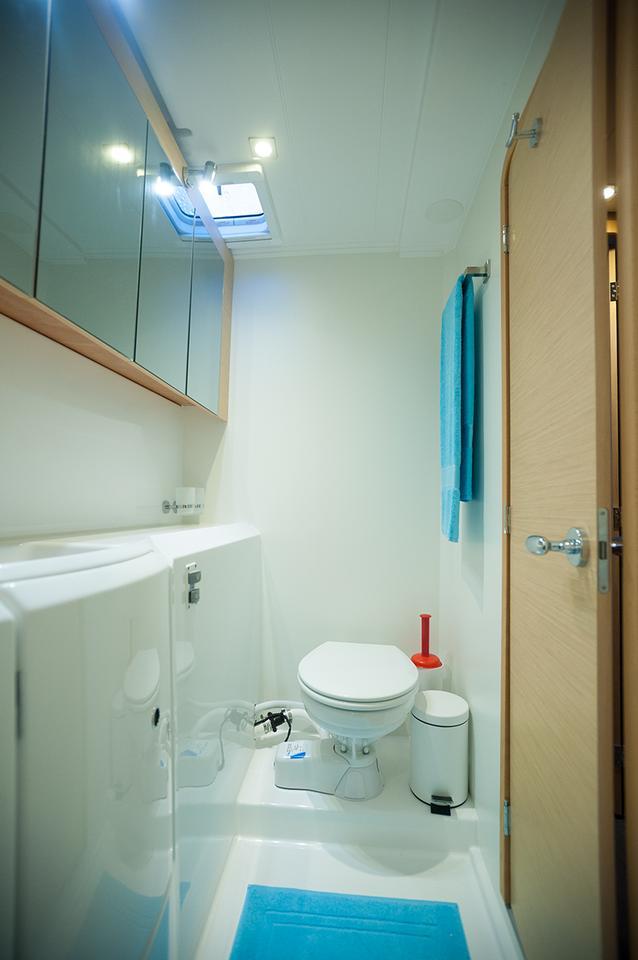 Lagoon 400 S2 - Lady Dom, picture 22