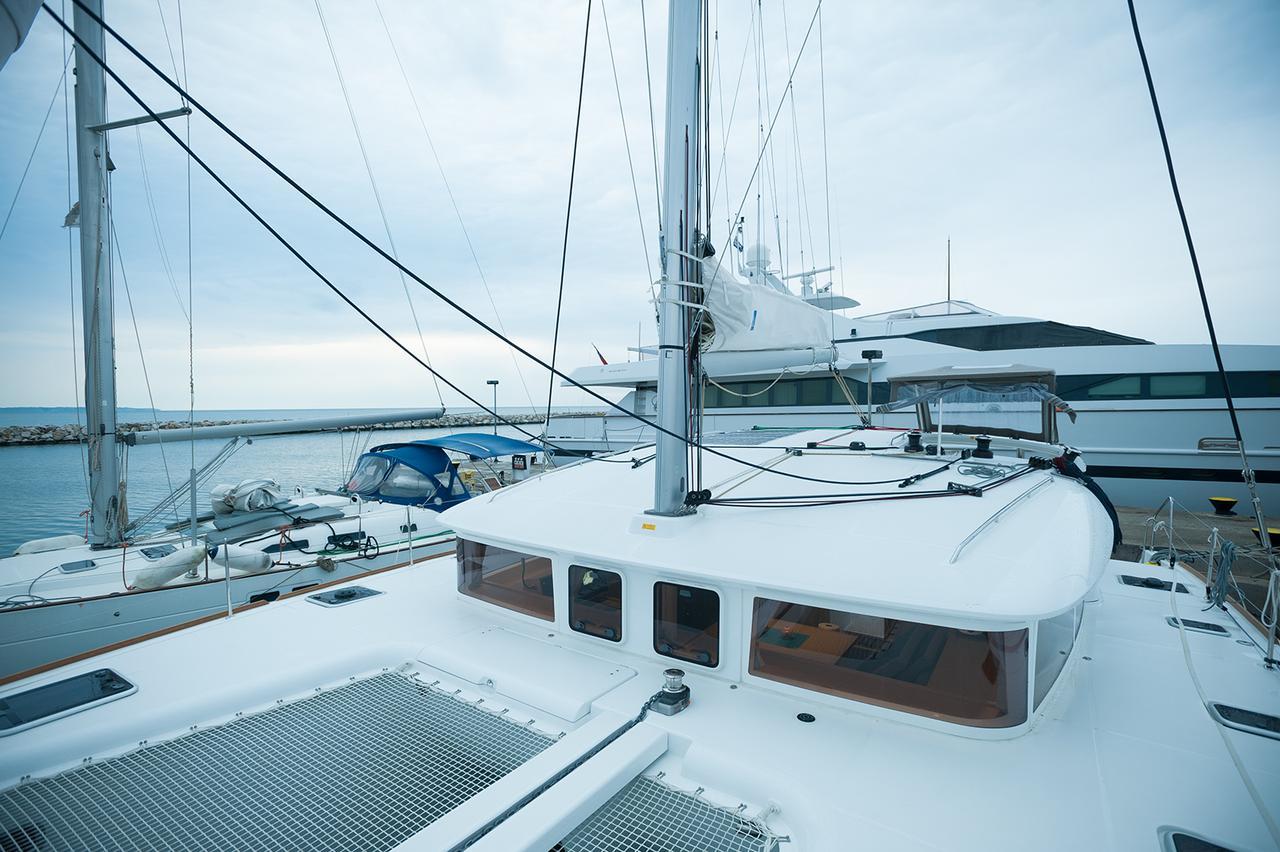 Lagoon 400 S2 - Lady Dom, picture 8