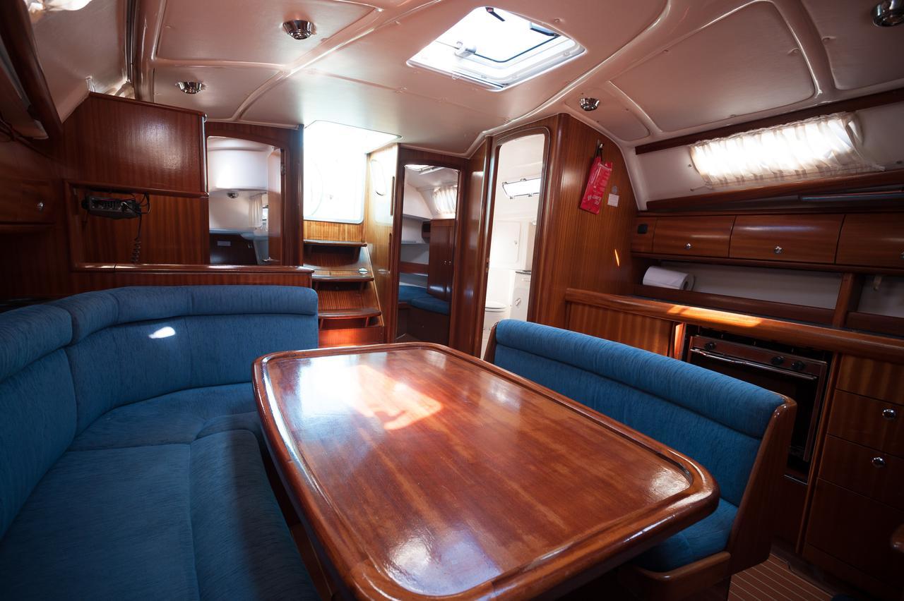 Bavaria 38 - Meander, picture 12