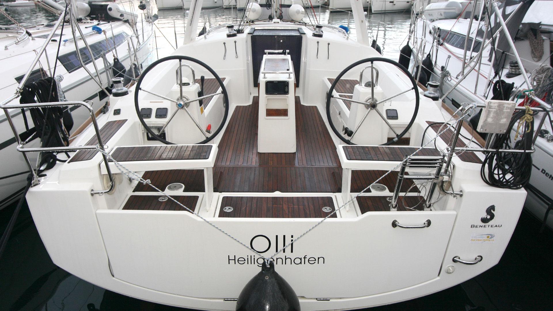 Oceanis 38 - 3 cab. - Olli, picture 1
