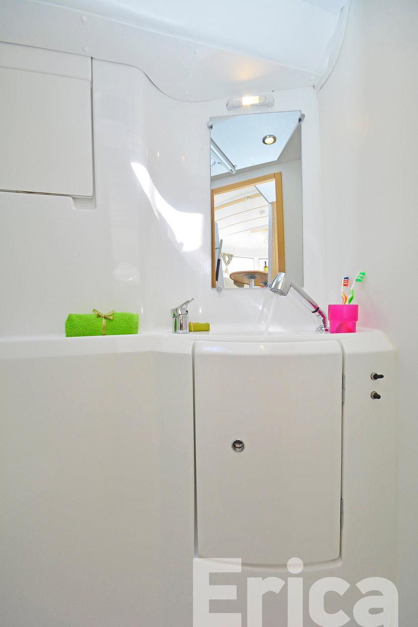 Lagoon 380 S2 - 4 + 2 cab. - Erica, picture 56