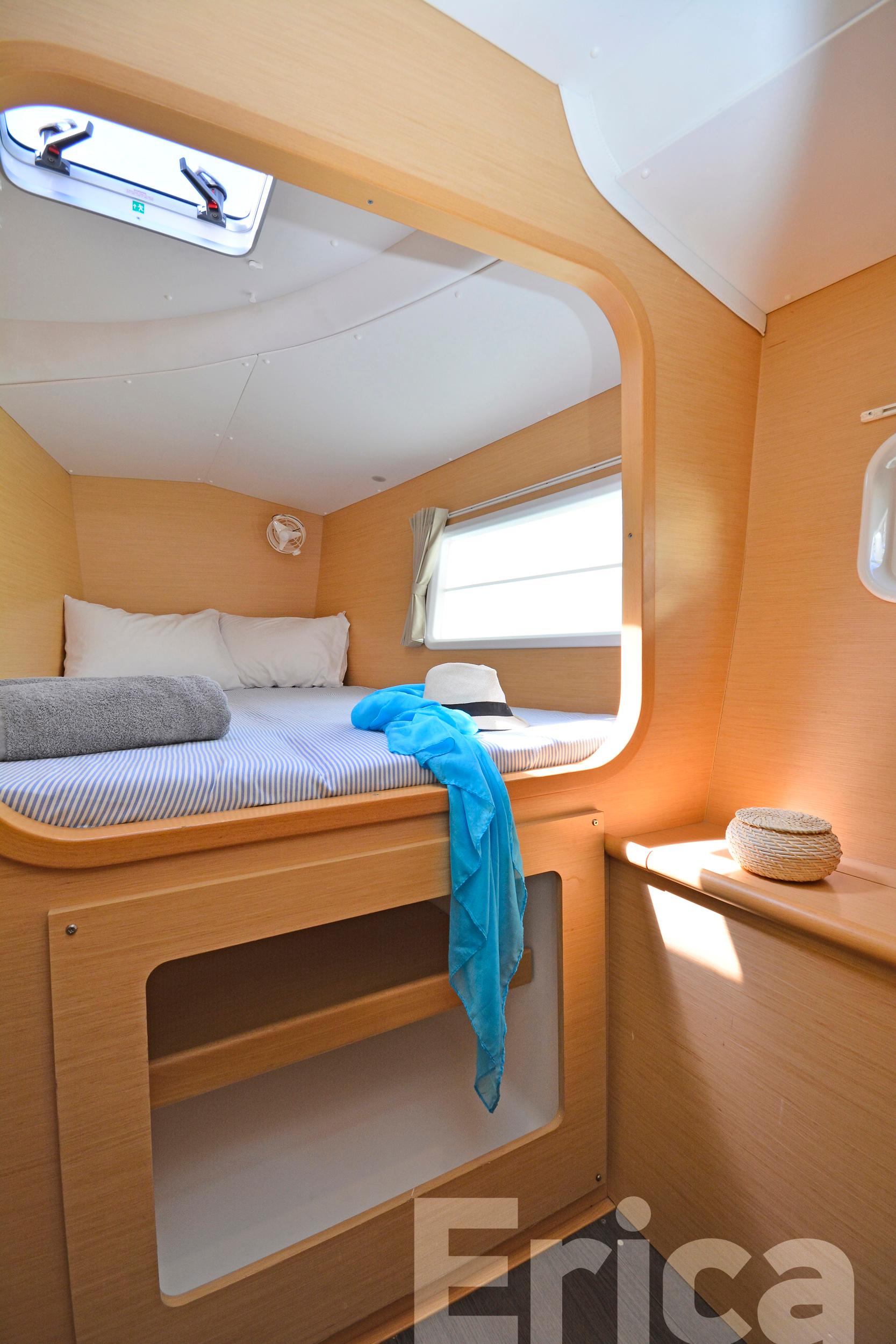 Lagoon 380 S2 - 4 + 2 cab. - Erica, picture 23