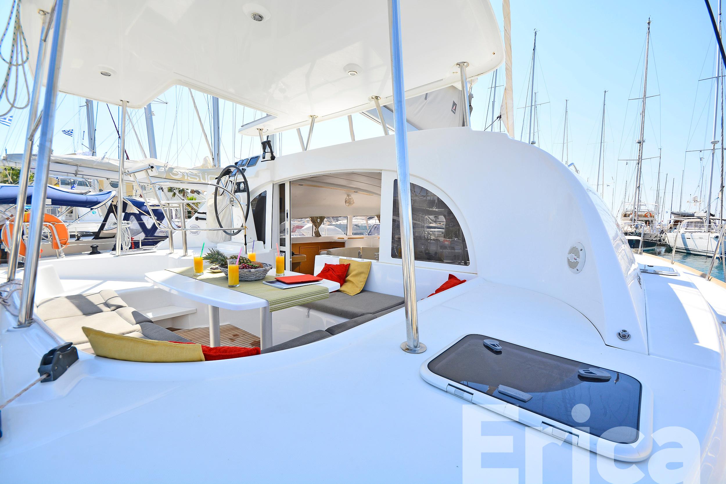 Lagoon 380 S2 - 4 + 2 cab. - Erica, picture 33