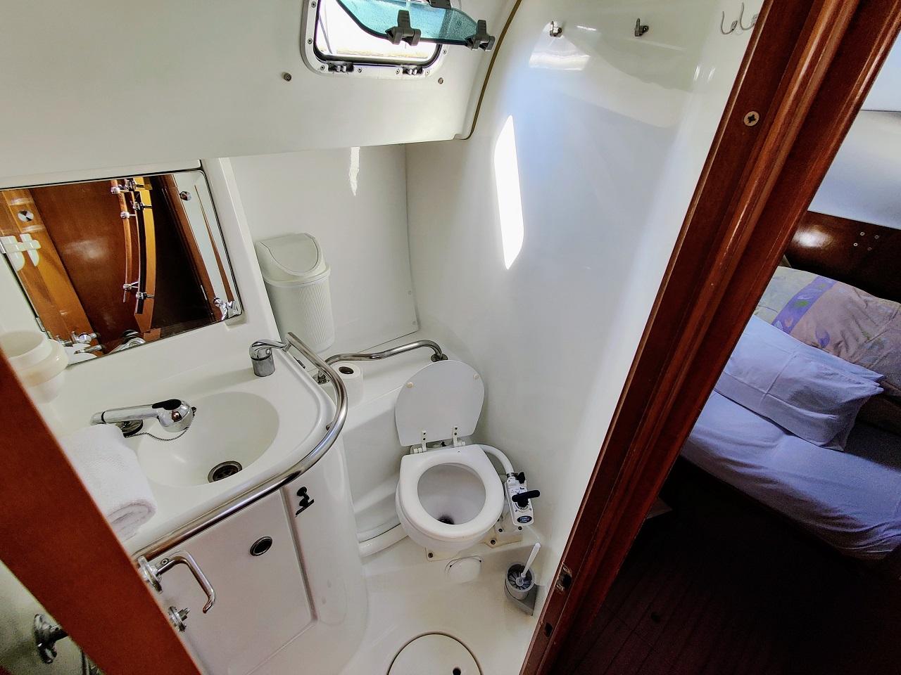 Oceanis Clipper 461, picture 13