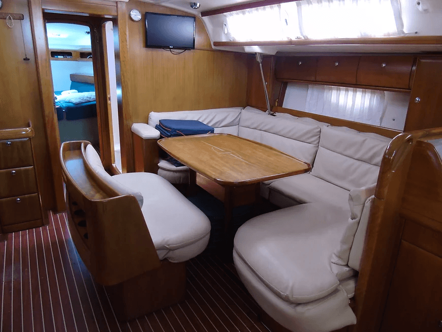 Bavaria 46 Cruiser, picture 6