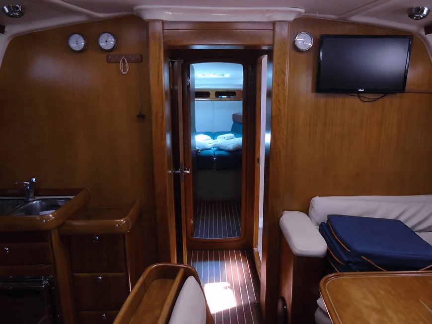 Bavaria 46 Cruiser, picture 8