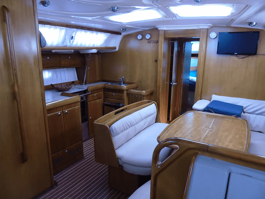 Bavaria 46 Cruiser, picture 5