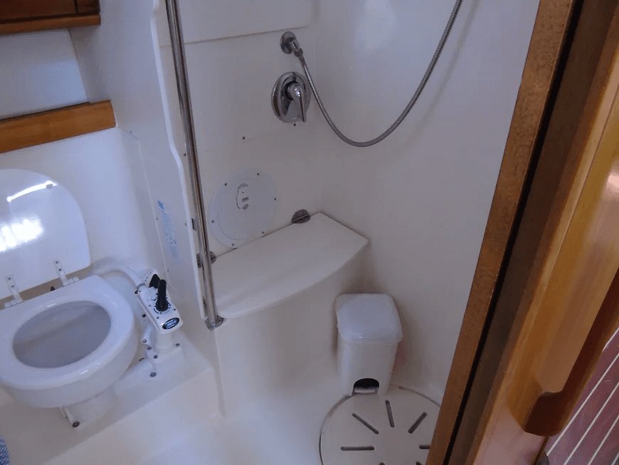 Bavaria 46 Cruiser, picture 15