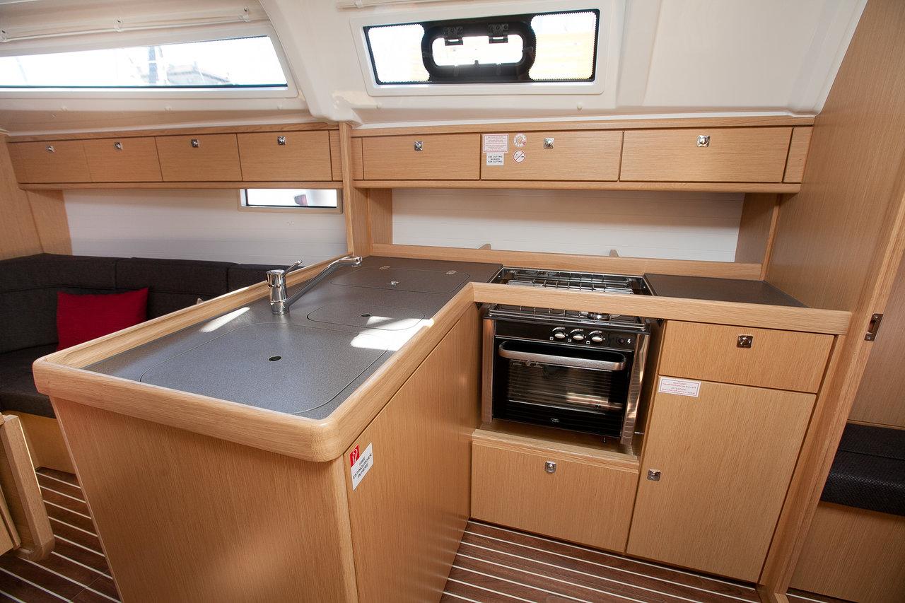 Bavaria Cruiser 37 - 3 cab., picture 6