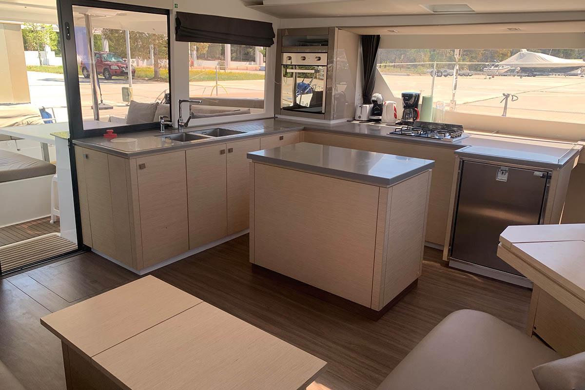 Fountaine Pajot Saba 50 - 6 + 1 cab., picture 25