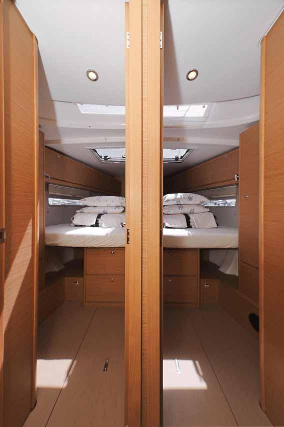 Dufour 520 GL, picture 24