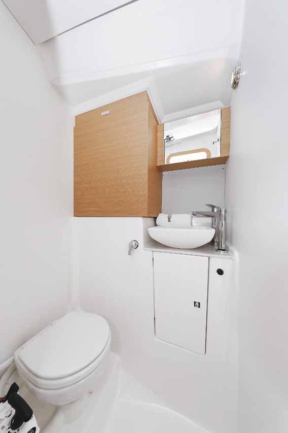 Dufour 520 GL, picture 27