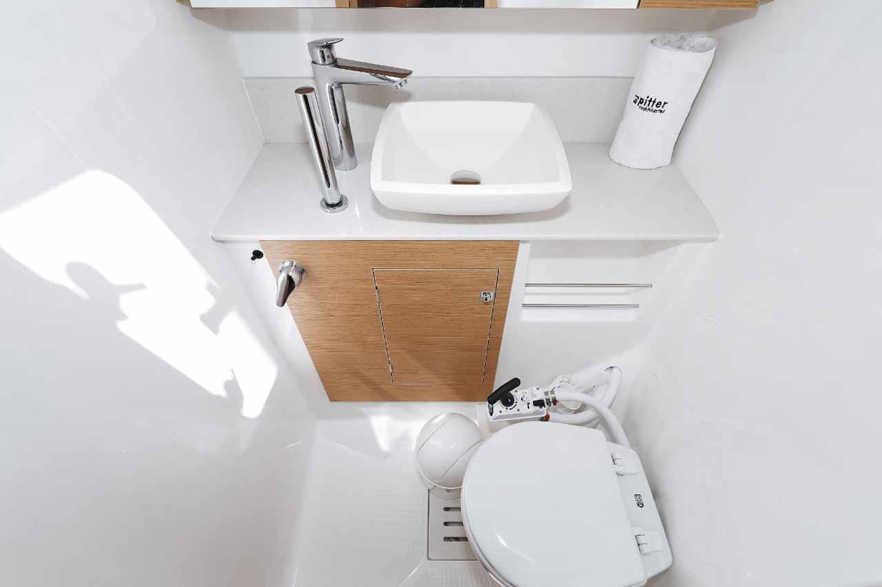 Dufour 520 GL, picture 30