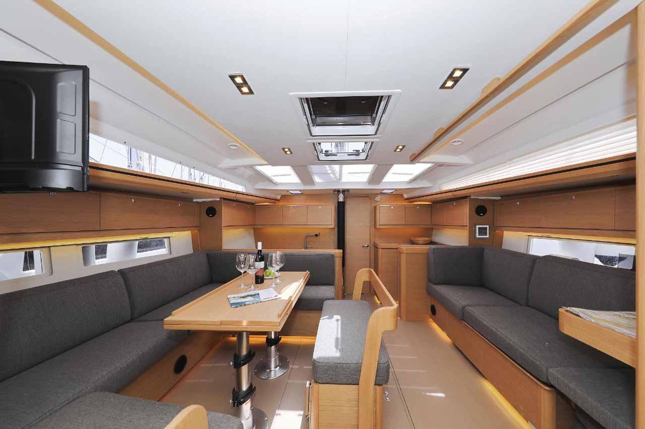 Dufour 520 GL, picture 13